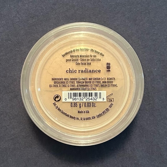 Bare Minerals Chic Radiance all over face color - Picture 2 of 4